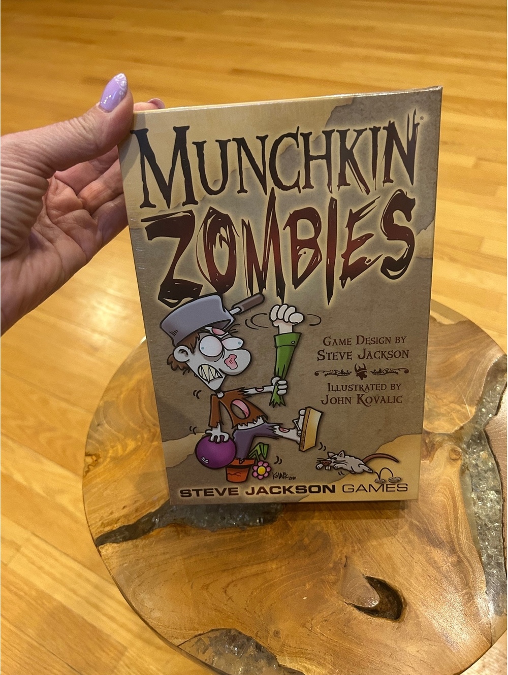 Munchkin Zombies Card Game by Steve Jackson Games NEW IN PLASTIC